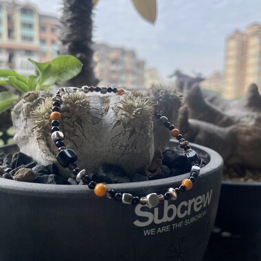 原创日系原宿潮流叠戴搭配天然火山石玛瑙金属半宝石串珠手链