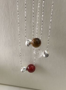 S925银拉丝银珠白水晶红玛瑙撞色项链百搭锁骨链高级感秋冬女