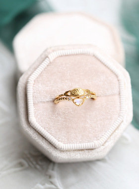 女纯银限定月光石戒指徽章