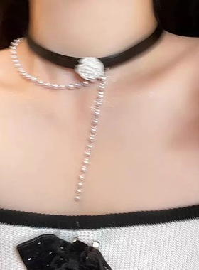 白色玫瑰花朵颈链珍珠流苏禁止甜酷风choker黑色皮质项圈锁骨链女