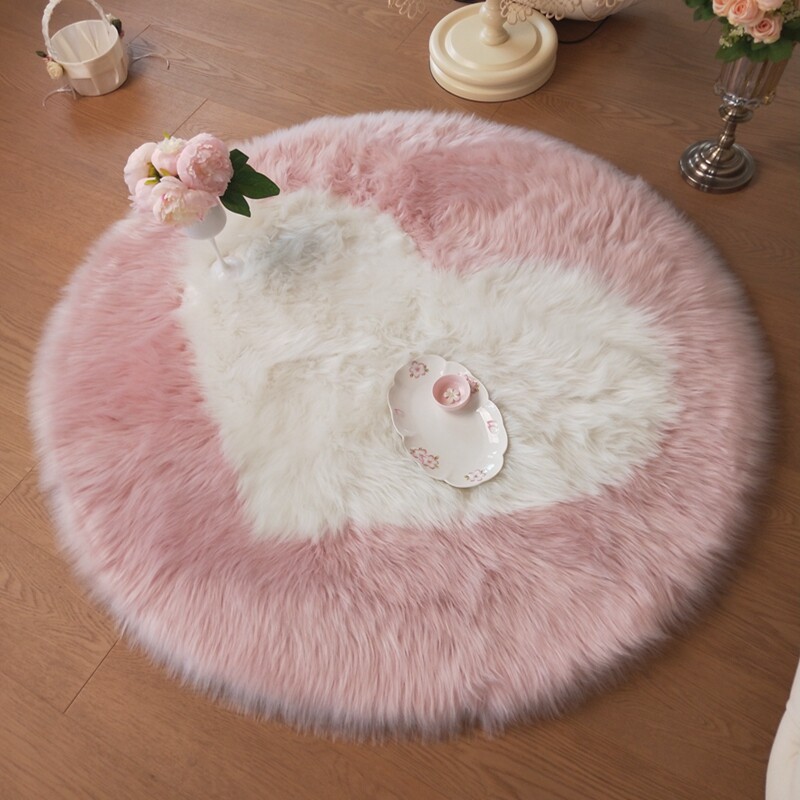 Faux wool plush color block round bedside blanket