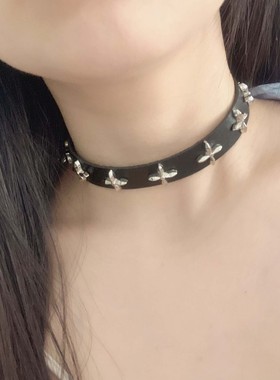 甜酷辣妹PU皮革金属项链项圈锁骨链朋克个性十字花花铆钉颈链
