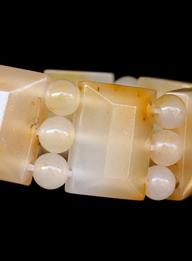 25*18*9mm 81g天然玉石手链 桂林鸡血玉石上朗玉化手串把玩饰品