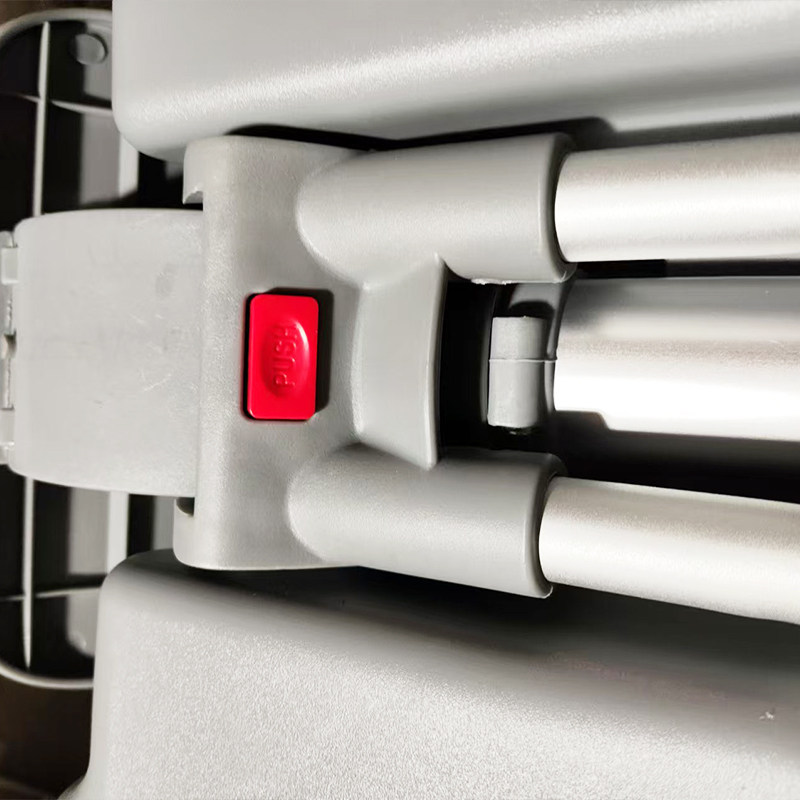 QBOX儿童拉杆箱遛娃车后侧开关红色按键,淘宝优惠券,粉丝福利购,淘宝优惠卷