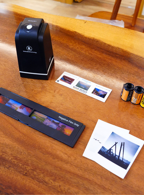 135胶片底片扫描仪模型胶卷翻拍器摆件展示装饰品坏真机当道具出