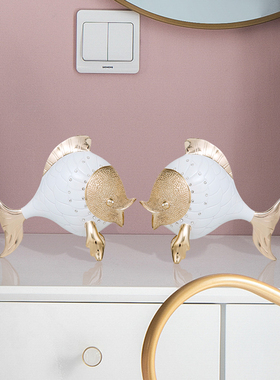 亲吻鱼摆件一对客厅情侣礼物新婚