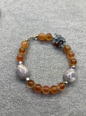 定制版天然石冰糖心玛瑙海蓝宝手链女款轻奢手串饰品送闺蜜