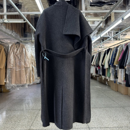 韩国高端双面羊毛羊毛兔毛大衣时尚大围巾长绒款双排扣毛呢外套女 - 图1