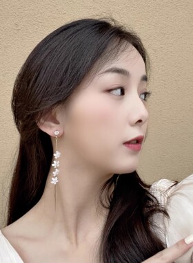 森系超仙显脸瘦耳环小花韩国气质简约百搭长款时尚耳钉耳坠耳饰