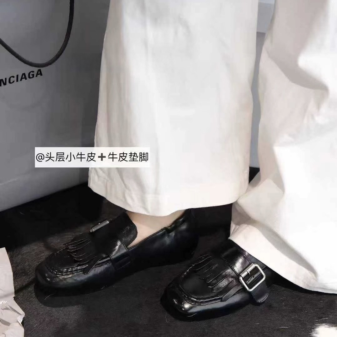 锁定高品Gy2026新款真皮流苏单鞋女浅口平底尖头休闲鞋潮鞋乐福鞋,淘宝优惠券,粉丝福利购,淘宝优惠卷