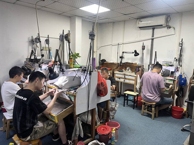 Foot silver 9999 inlay ring designated system