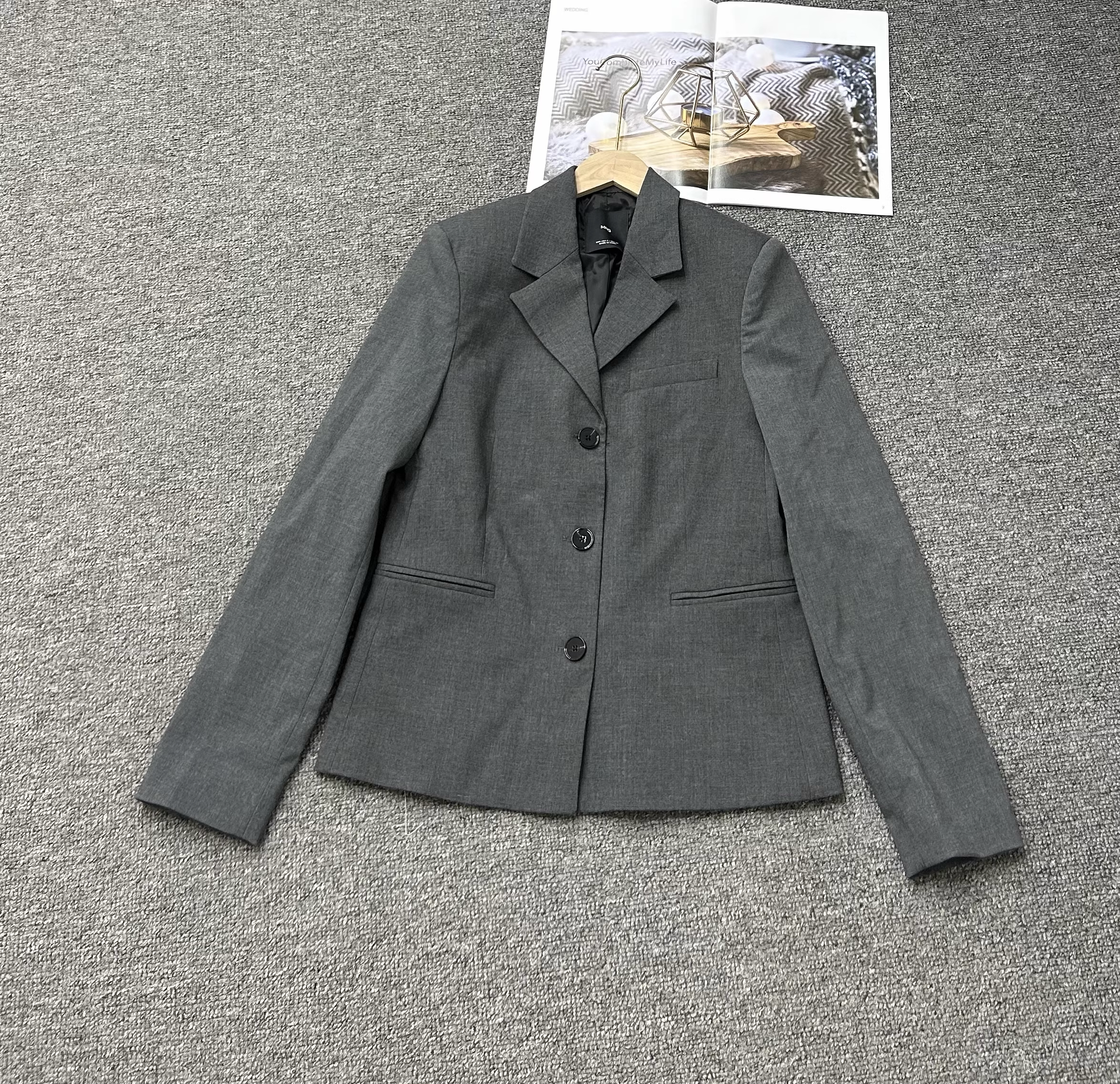 12.11瑕疵20个原货秋季翻领休闲西装外套女有肩垫西服,淘宝优惠券,粉丝福利购,淘宝优惠卷