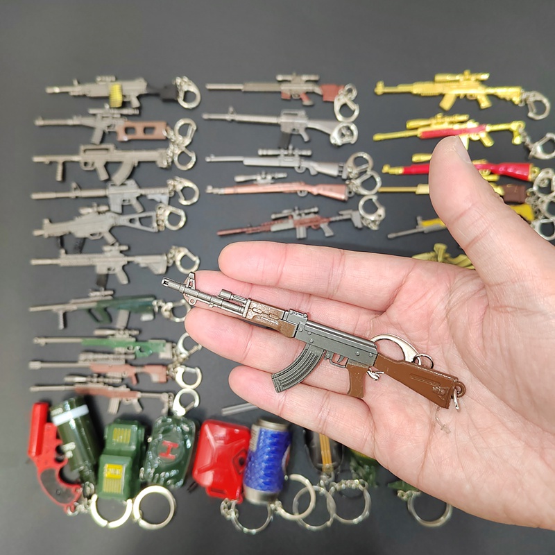 和平精英挂件和平儿童精英吃鸡武器挂件三级头416背包98K平底锅AWM玩具钥匙扣