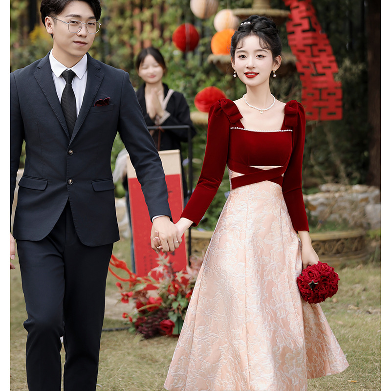 红色敬酒服新娘小个子订婚礼服连衣裙回门便装2025新款高级秋冬季 - 图0