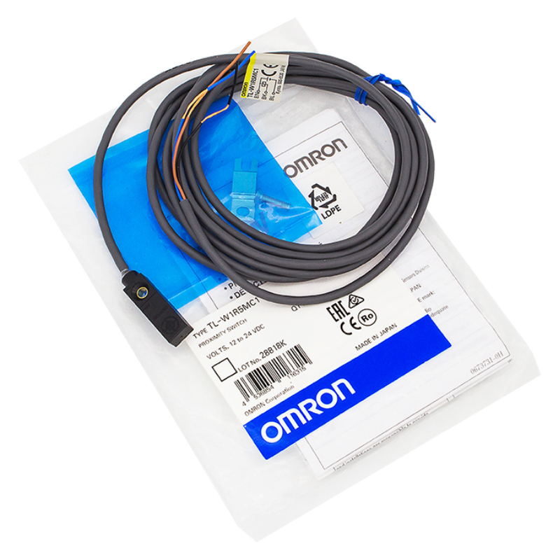 正品欧姆龙接近开关TL-W3MC1-W5MC1-W3MC2一W5MB1-W1R5MC1传感器 - 图0