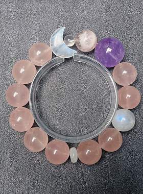 月神莉莉丝的宝藏手链