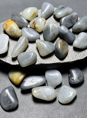 新疆和田玉青花籽料原石 天然和田玉原石 手链 新疆直发