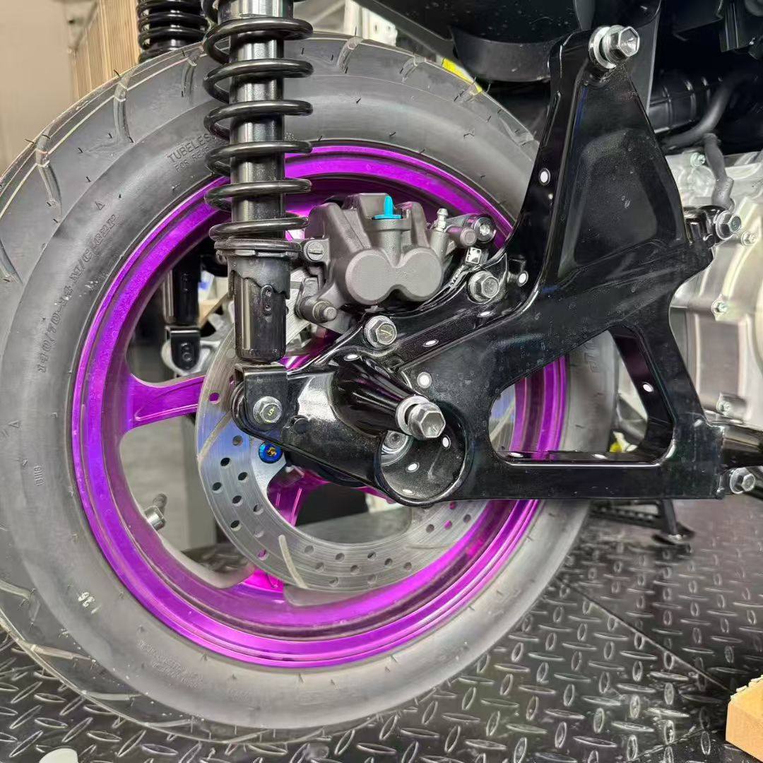 用于雅马哈xmax300改装后卡钳转接码 前卡钳后移码 卡座 后移支架 - 图2