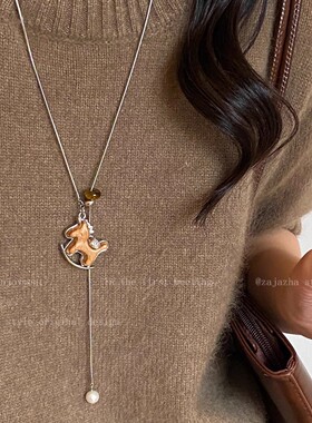 小马吊坠项链女2025新款秋冬长款毛衣链复古本命年好运配饰