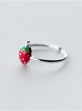 小张的故事S925纯银甜美草莓戒指