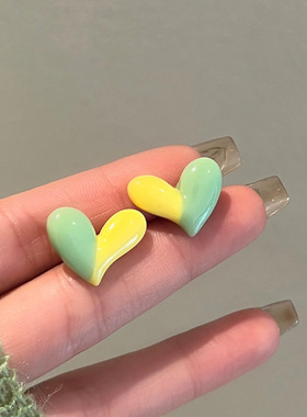 你是迟来的欢喜阮喻郑合惠子同款耳钉时尚甜美小清新撞色爱心耳环