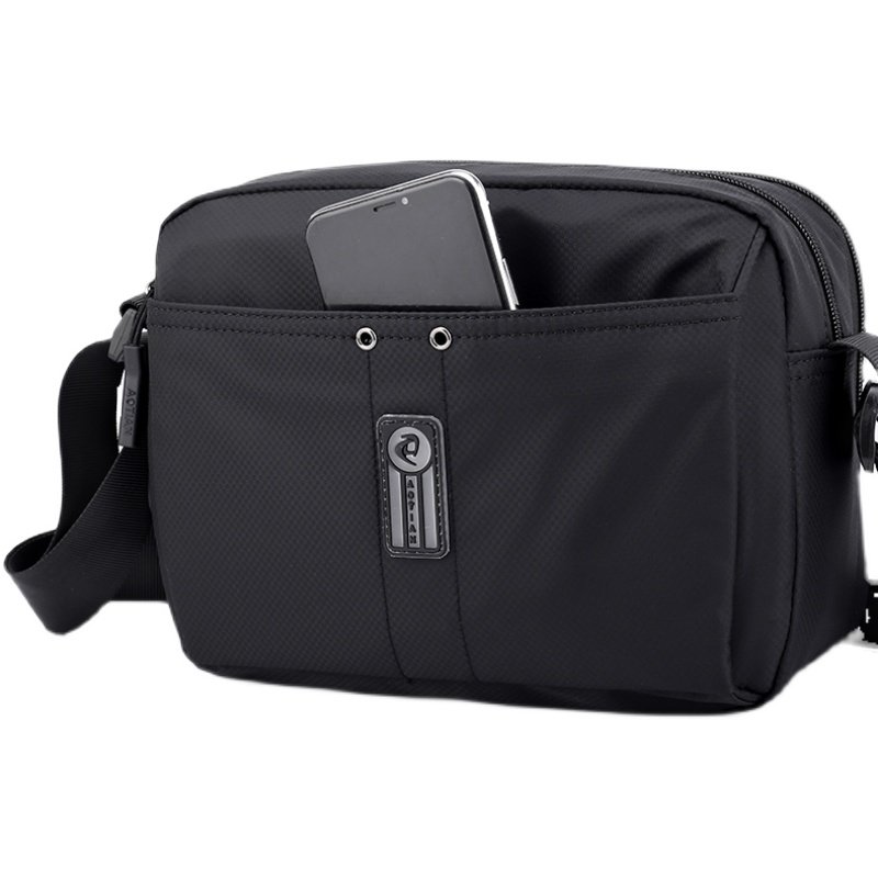 Casual sports lightweight waterproof and fashionable simple crossbody bag