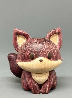 木雕治愈小狐狸桌面装饰工艺品