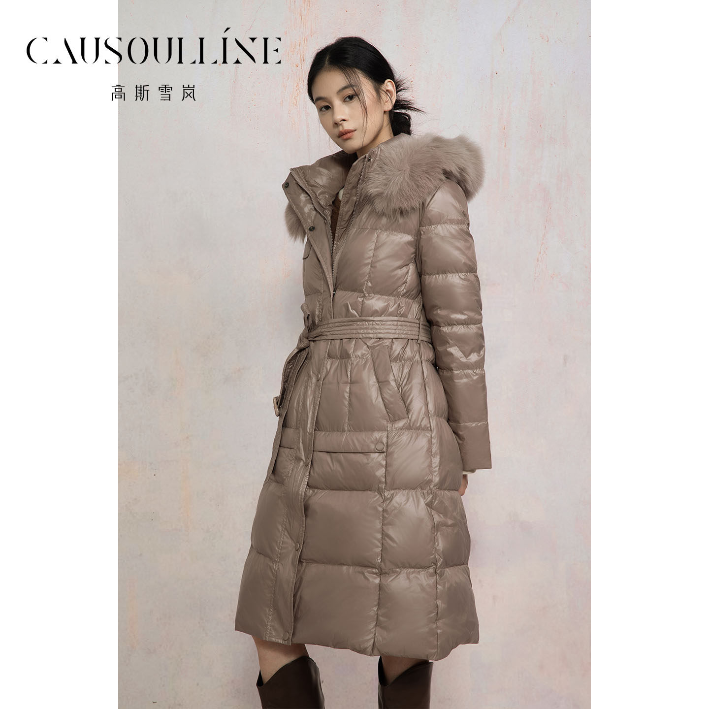 高斯雪岚季新款时尚气质长袖拉链羽绒服女中长款过膝加厚外套