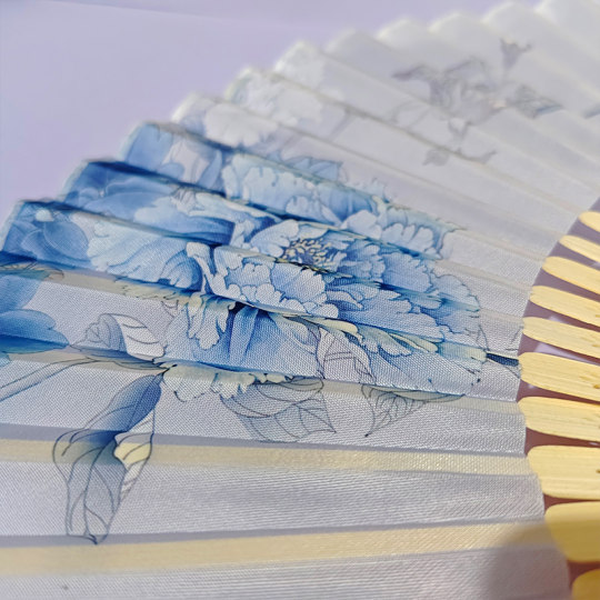 6 inch new Chinese style cheongsam portable small bamboo fan