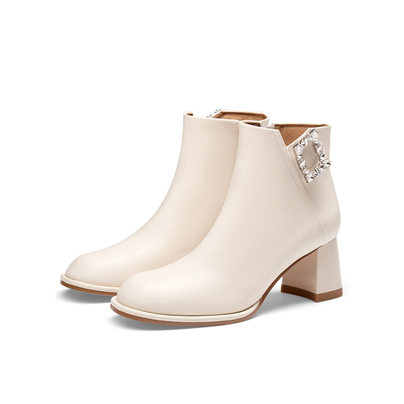 KISS CAT/接吻猫秋冬羊反绒水钻方扣粗高跟时装短靴女KA43705-13 - 图3