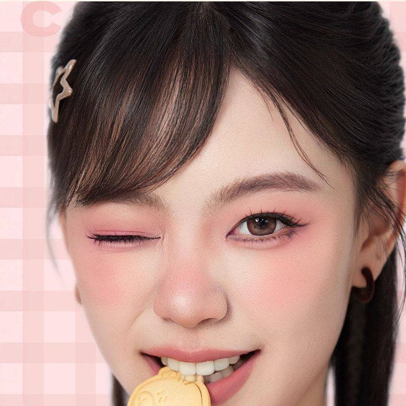 罗小曼卧蚕盘下至卧蚕眼影盘一盘多用四色眼影盘跨境眼影综合盘,淘宝优惠券,粉丝福利购,淘宝优惠卷