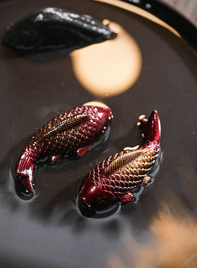 创意招财可变色锦鲤鱼茶宠摆件