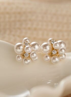 《星珠集》法式复古奶油珍珠闪钻耳钉女轻奢高级感百搭无耳洞耳夹