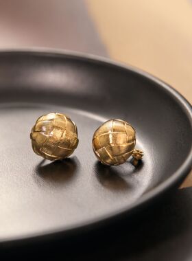 《织金赋》法式复古金色编织圆形耳环气质轻奢金属耳饰阻力耳夹女