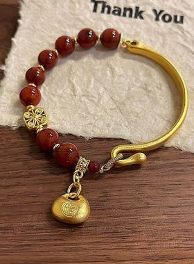 红色马瑙福袋手链时尚设计感圆润