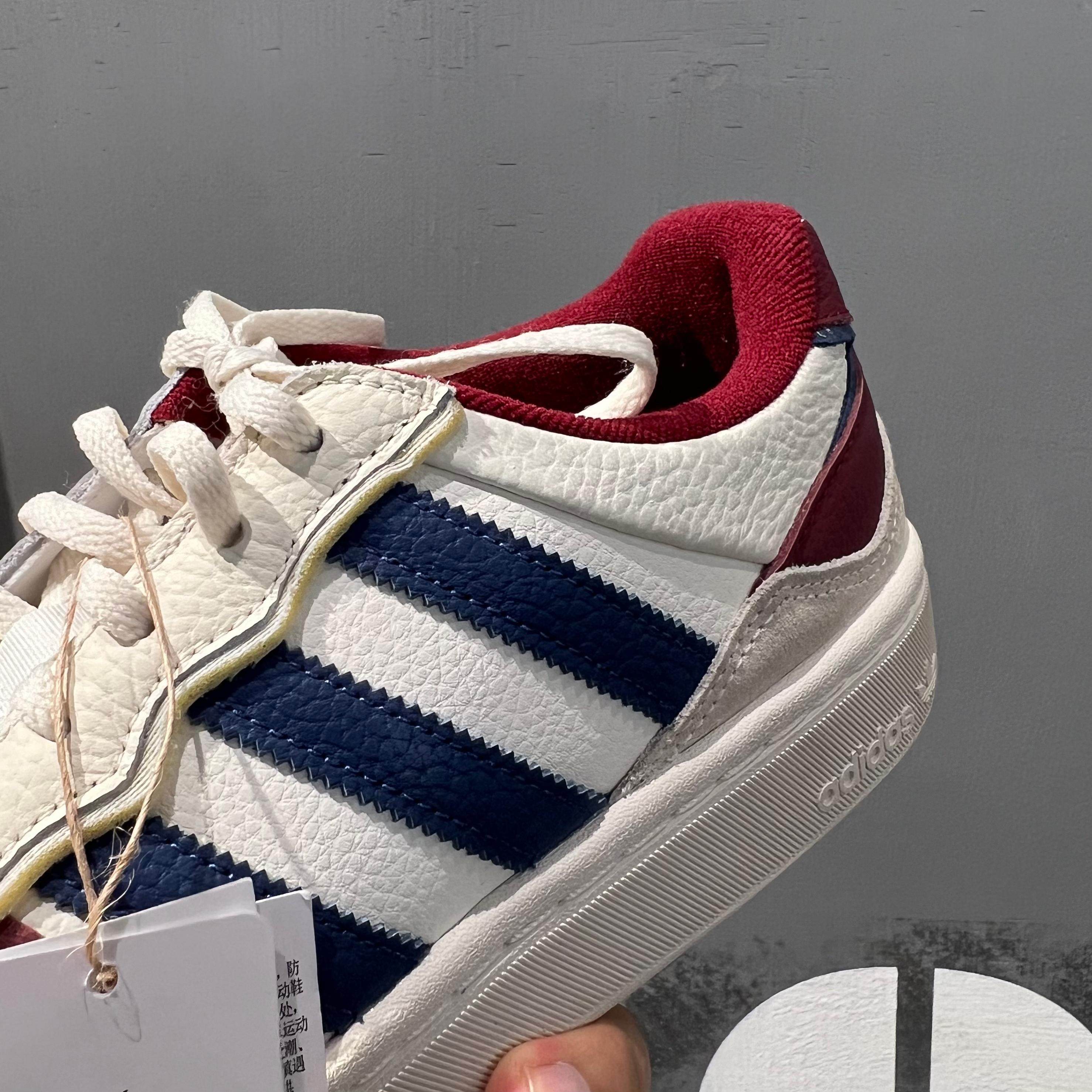 Adidas阿迪达斯男鞋春季新款低帮小白鞋红色复古运动板鞋ID0560,淘宝优惠券,粉丝福利购,淘宝优惠卷