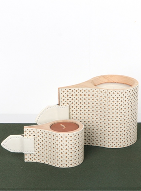 现代轻奢简约不锈钢香薰样板间