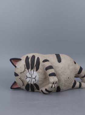 现代轻奢简约手绘陶瓷卡通动物创意摆件样板间儿童房招财猫装饰品