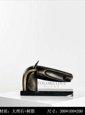 现代轻奢简约原创稀奇苹果创意装饰品摆件样板间柜体抽象马头摆设