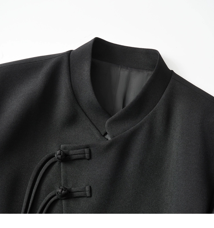 2024秋冬回馈新老客户当下正流行手工盘扣流苏穗新中式立领短外套 - 图2