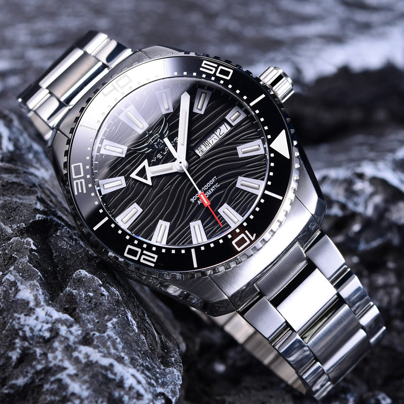 野狼经典瑞士绿水鬼男全自动机械表 野狼手表国产腕表