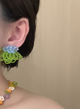 海盐薄荷撞色磨砂水晶串珠耳钉女