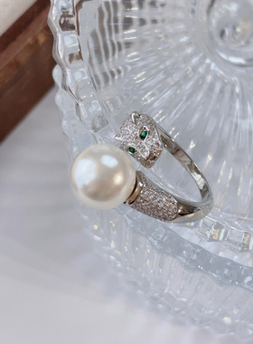 满钻豹头澳白南洋浓金珍珠戒指女