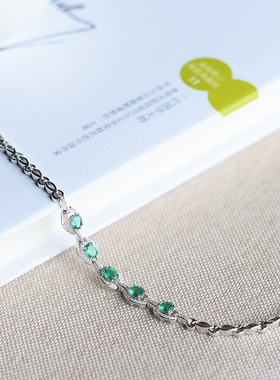 祖母绿宝石手链 这是我第一次发祖母绿的款式 陆续会更新很多
