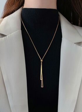 达令 三角流苏长款项链 女士大气高档吊坠 高级感毛衣链 衣服配饰