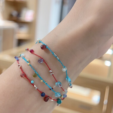 天然蓝色小红绳极细多宝手链