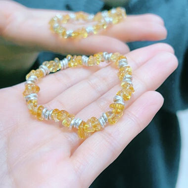 天然黄水晶碎石银盘缠手链