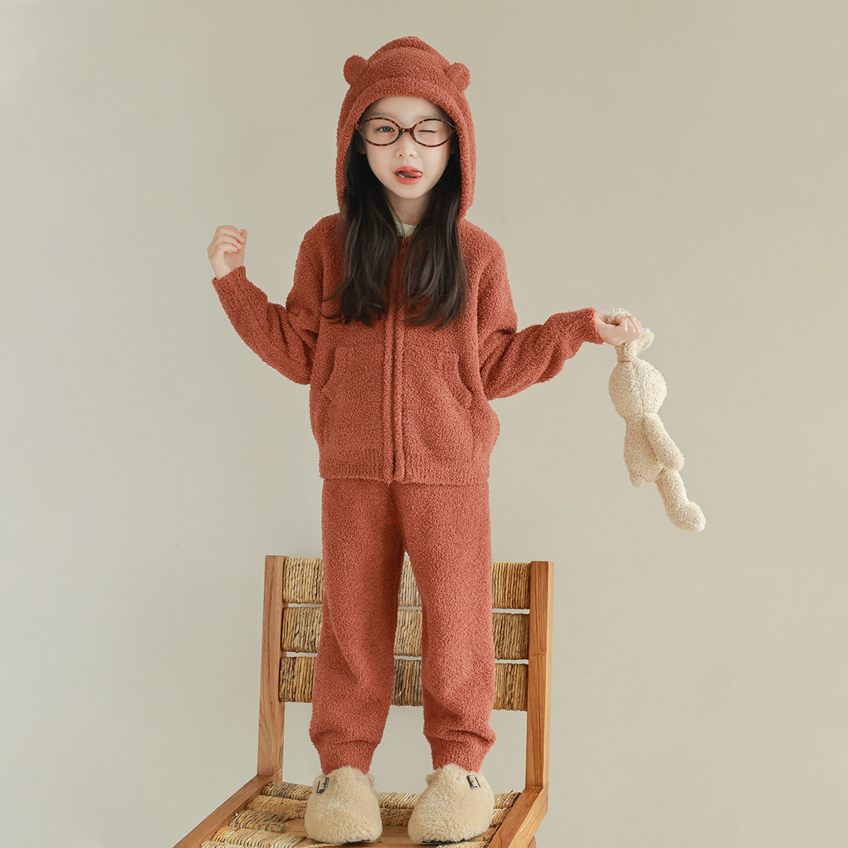 大耳象女童连帽毛绒外套毛绒收口裤冬季新款女宝套装,淘宝优惠券,粉丝福利购,淘宝优惠卷