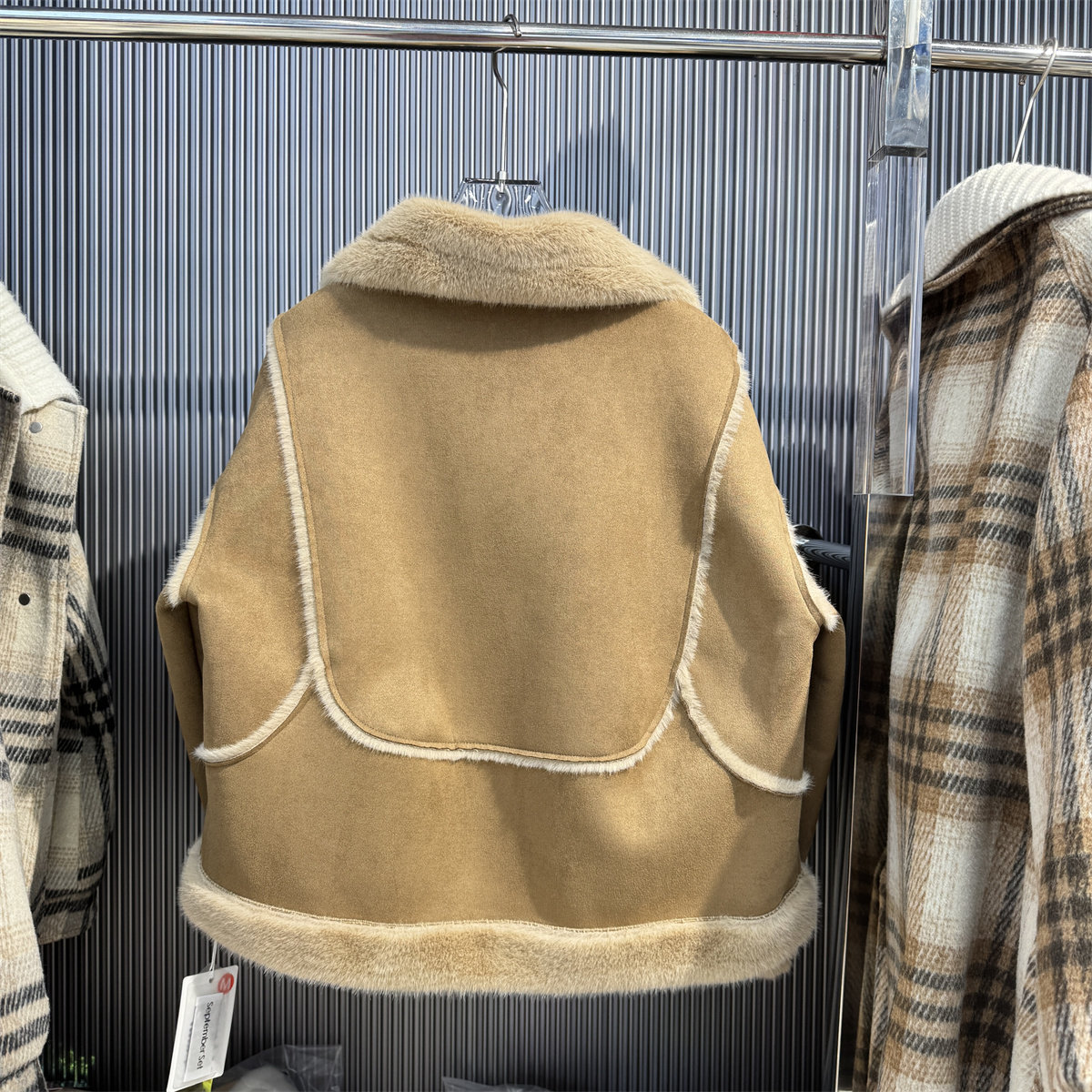 咖色皮毛一体麂皮绒女短外套2025新款冬季加厚保暖百搭韩版羊羔毛,淘宝优惠券,粉丝福利购,淘宝优惠卷