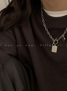 钛钢不掉色方牌硬币项链ins冷淡风毛衣链韩国网红同款2023年新款